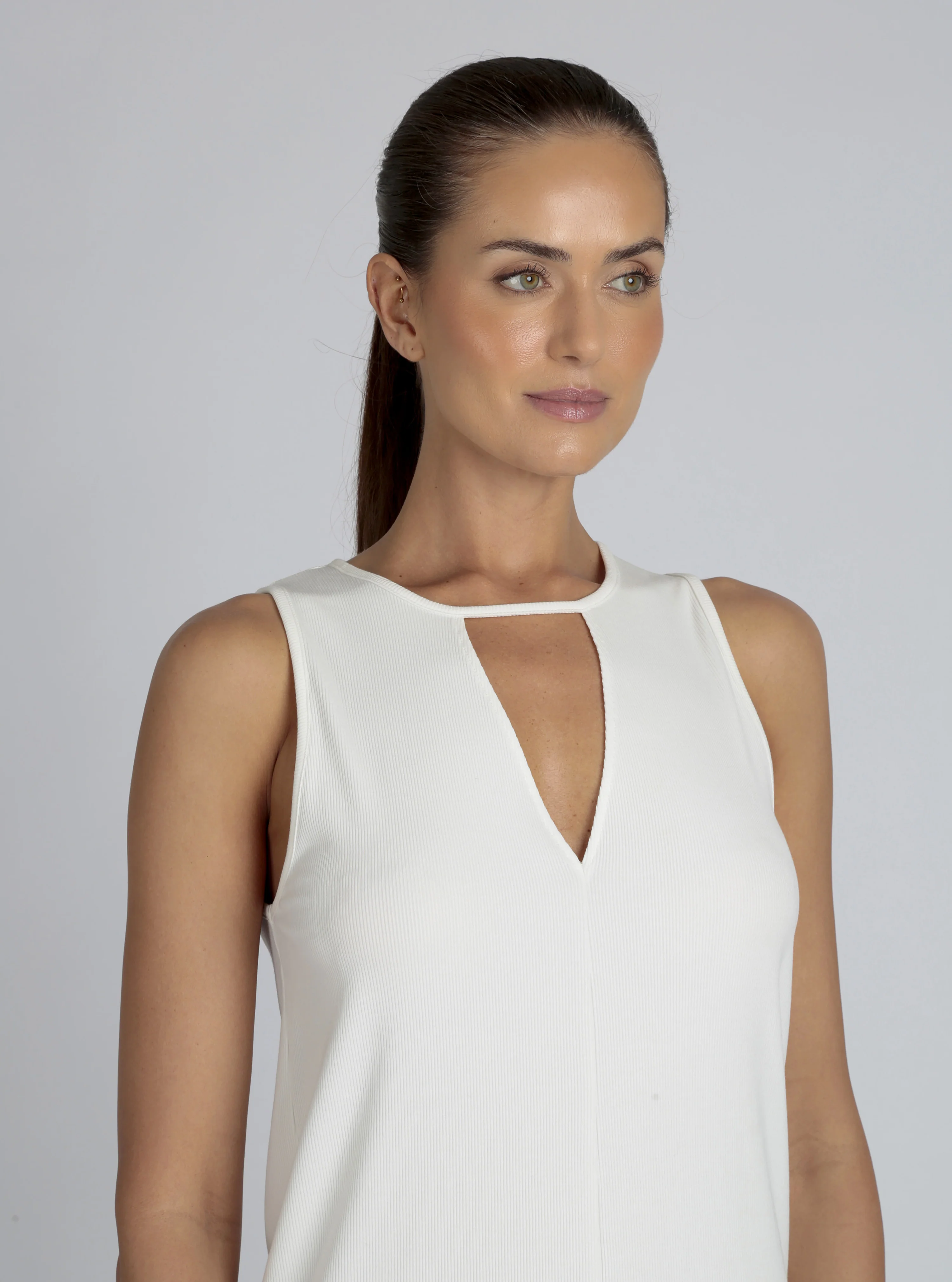 $29 Amara V Neck Top - Image 7