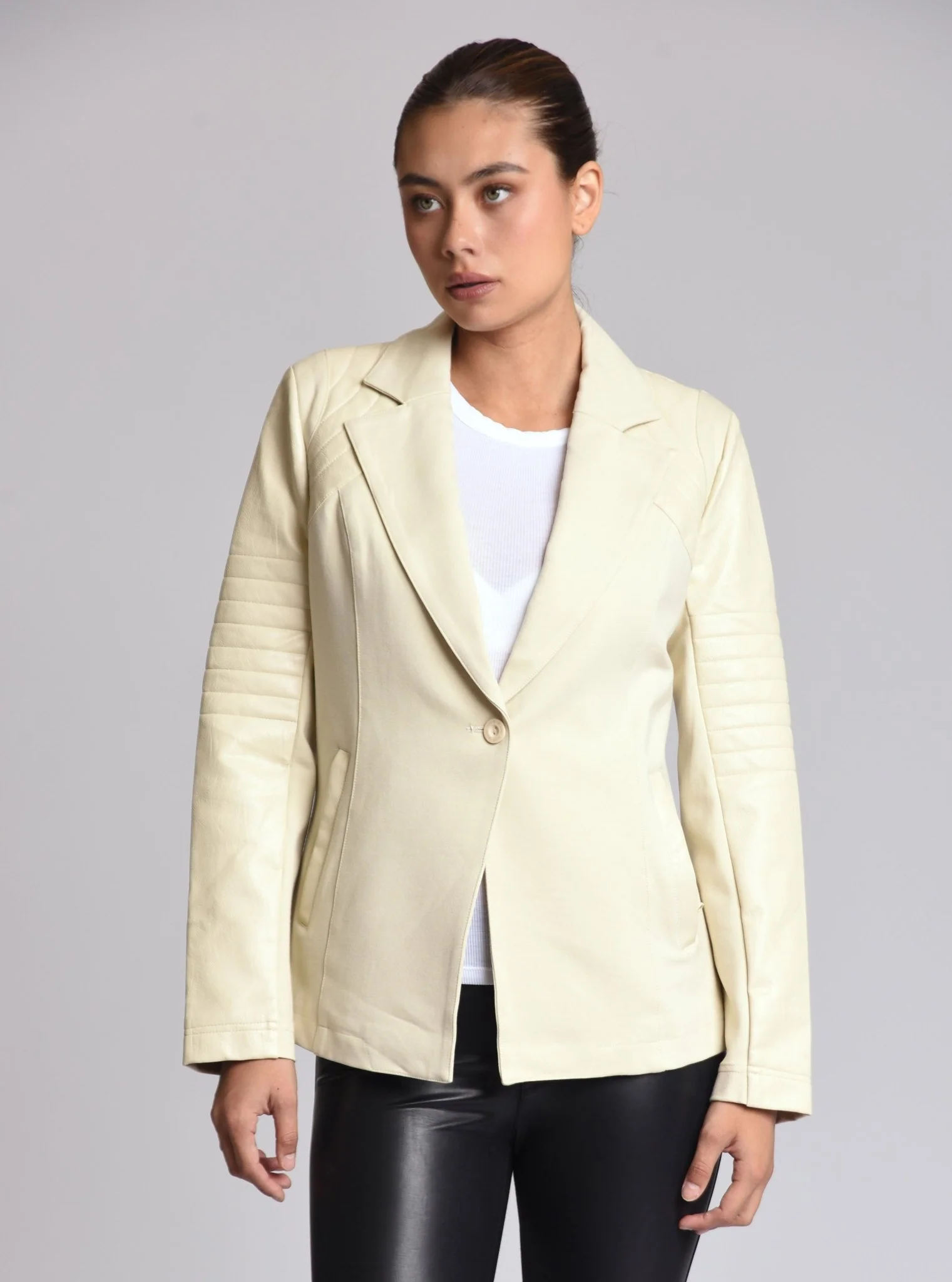 $49 Limitless Blazer - Chalk - FINAL SALE - Image 4