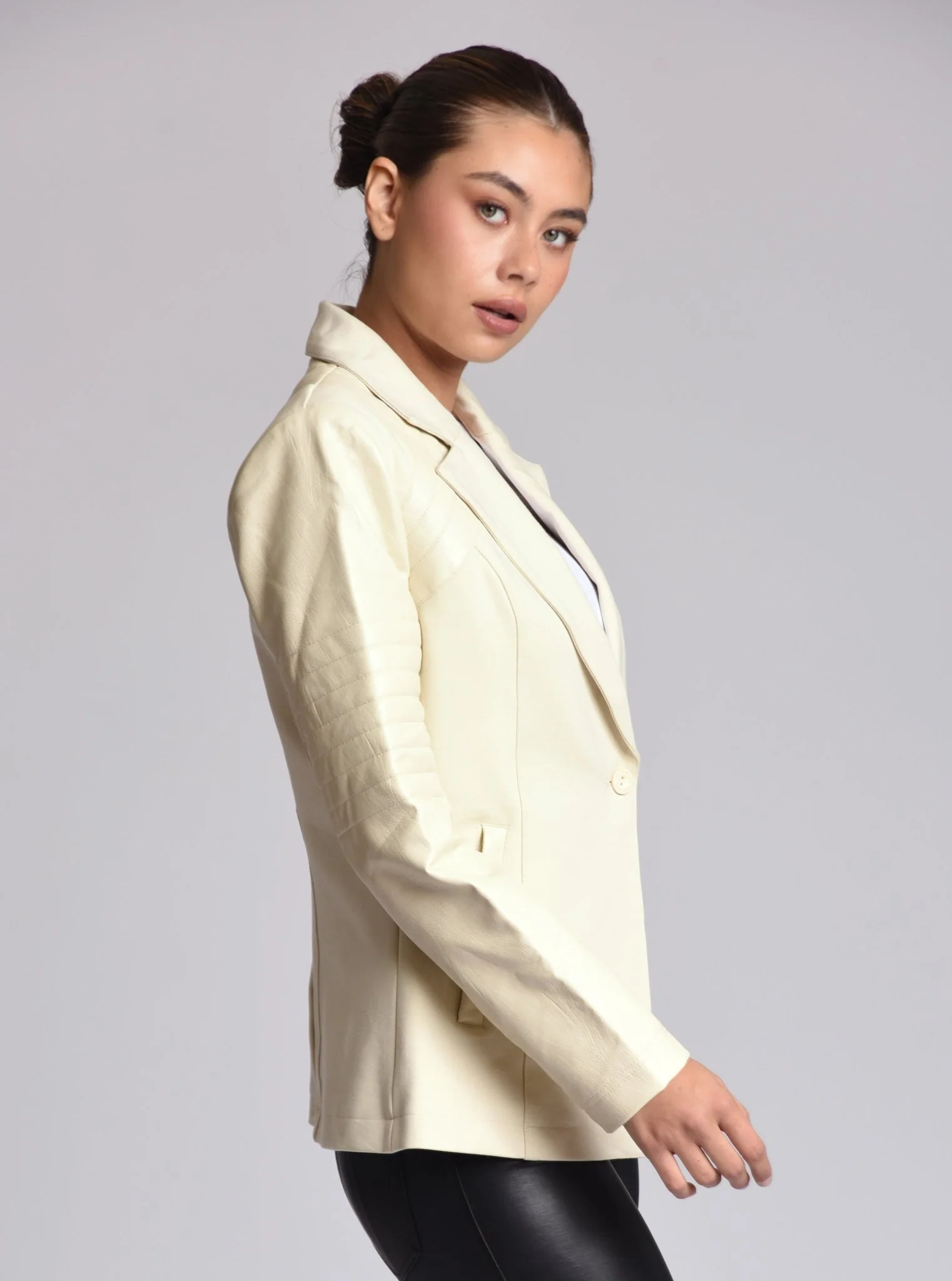 $49 Limitless Blazer - Chalk - FINAL SALE - Image 6